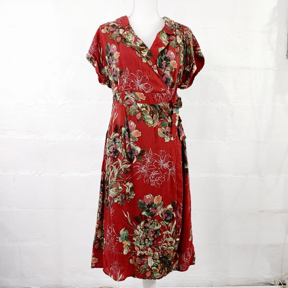 Skies Are Blue Dresses & Skirts - Skies Are Blue Red Floral Dress